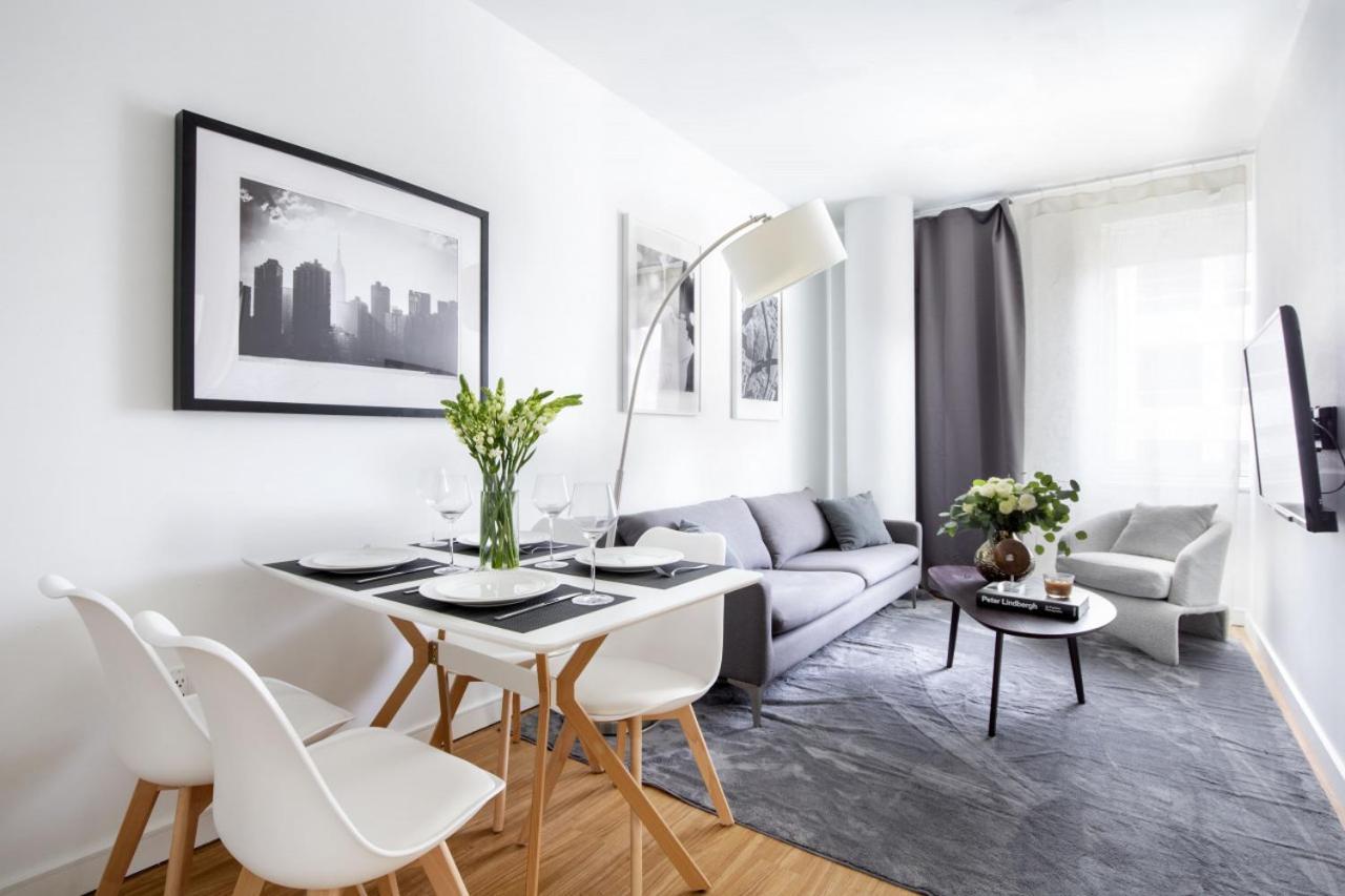 Apartment Beautiful 2bd Near Times Square New York