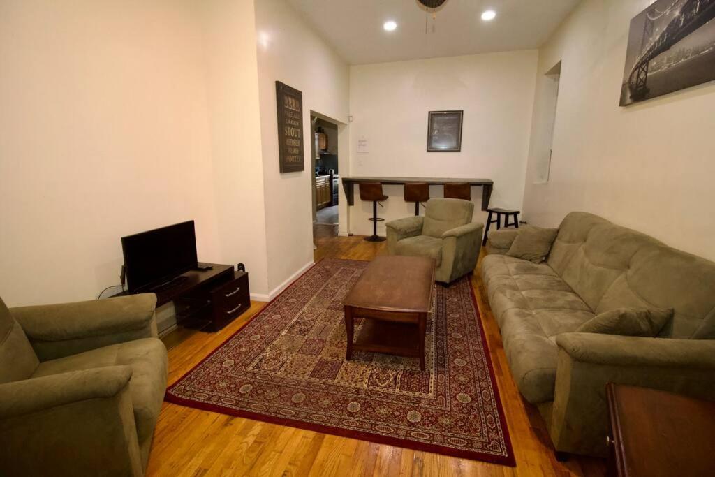 Tuk Ahoy - Sunset 2b With Shared Spaces