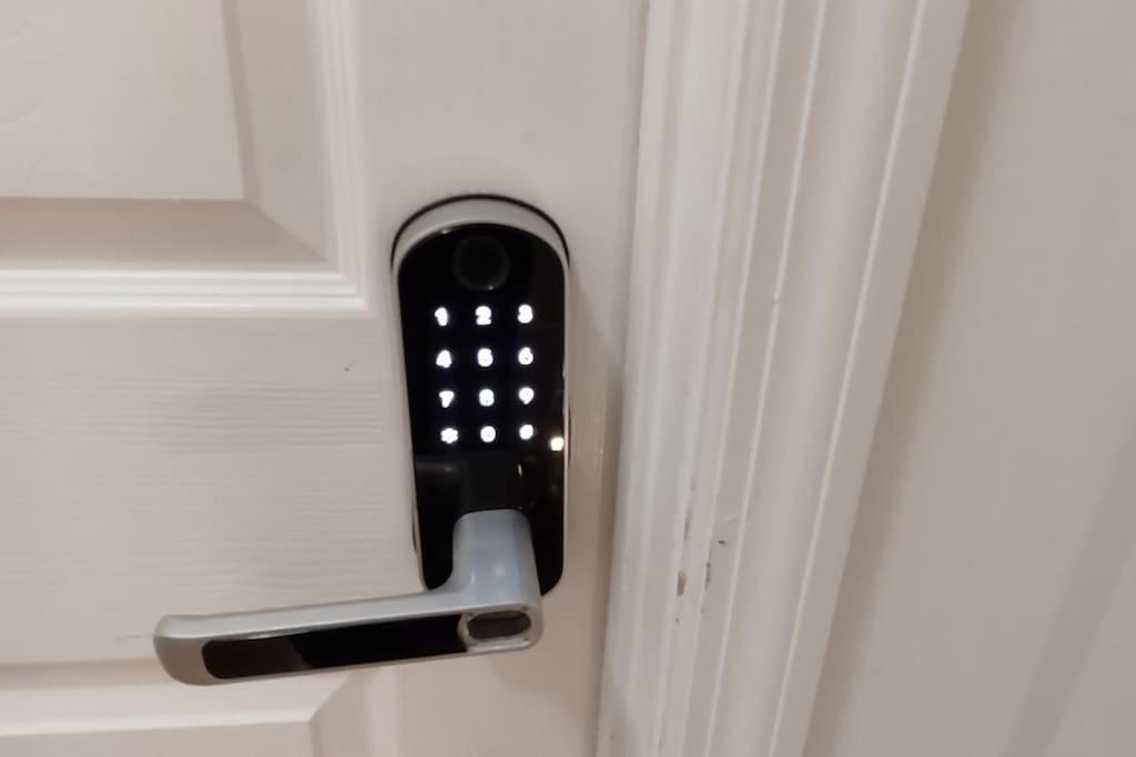 Cozy At Great Townhouse In Williamsburg *