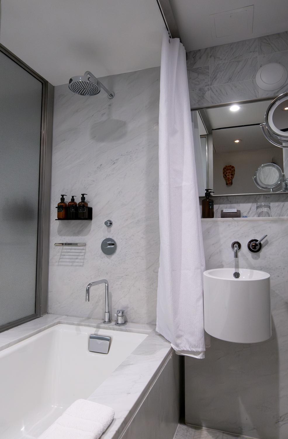 Alameda, Highline Hotel