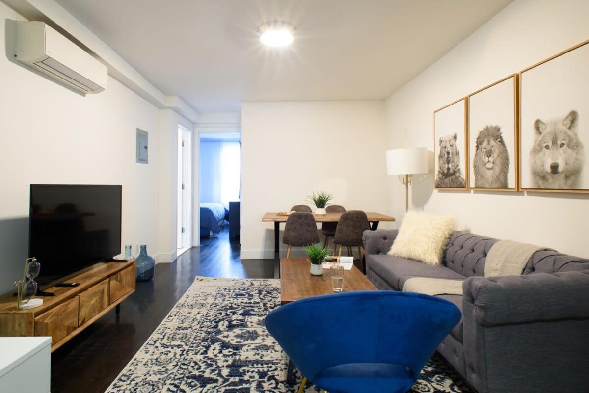 39-1 Renovated 3br Prime Midtown West Apartment New York