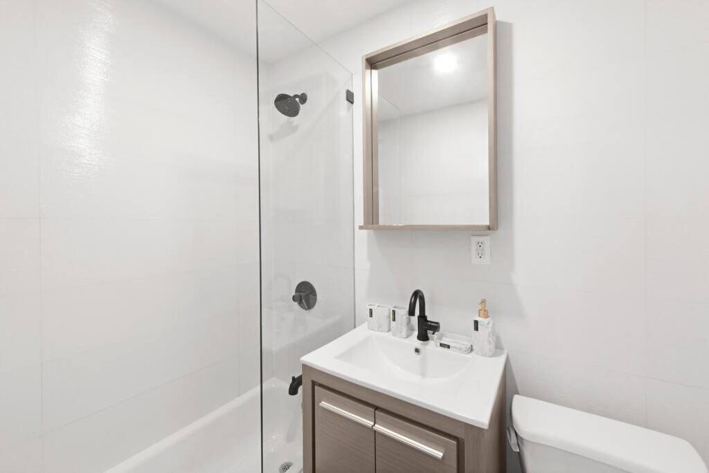 69-2c Brand New Prime Lower East Side 1br Appartement *