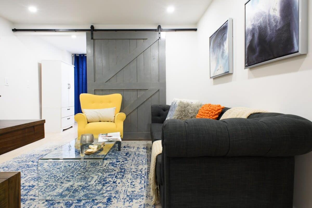 75-4a Brand New 3br Prime Ues W D In Unit *