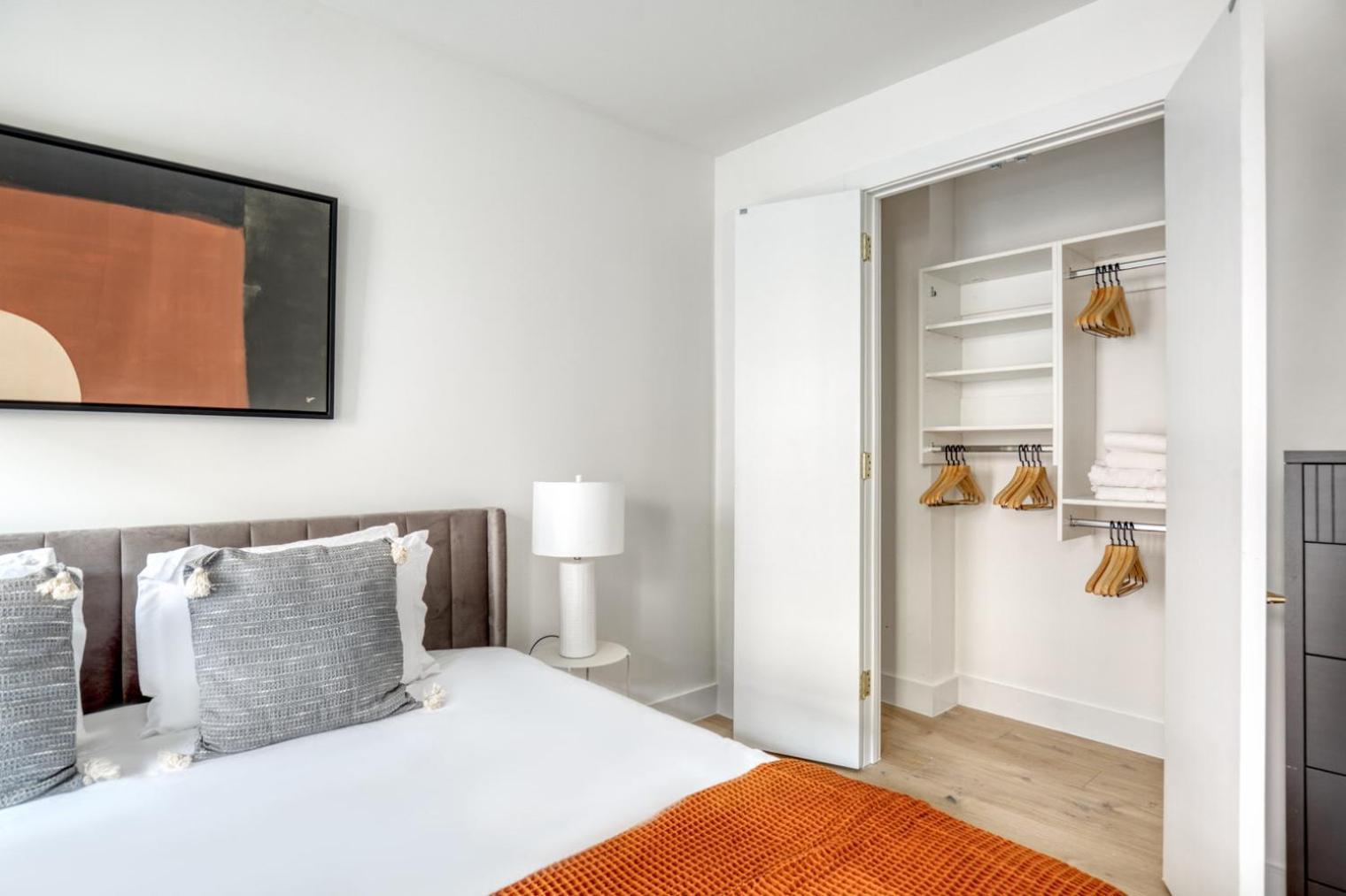 Brooklyn Heights 2br W Elevator Wd Nyc-1066 Apartment *