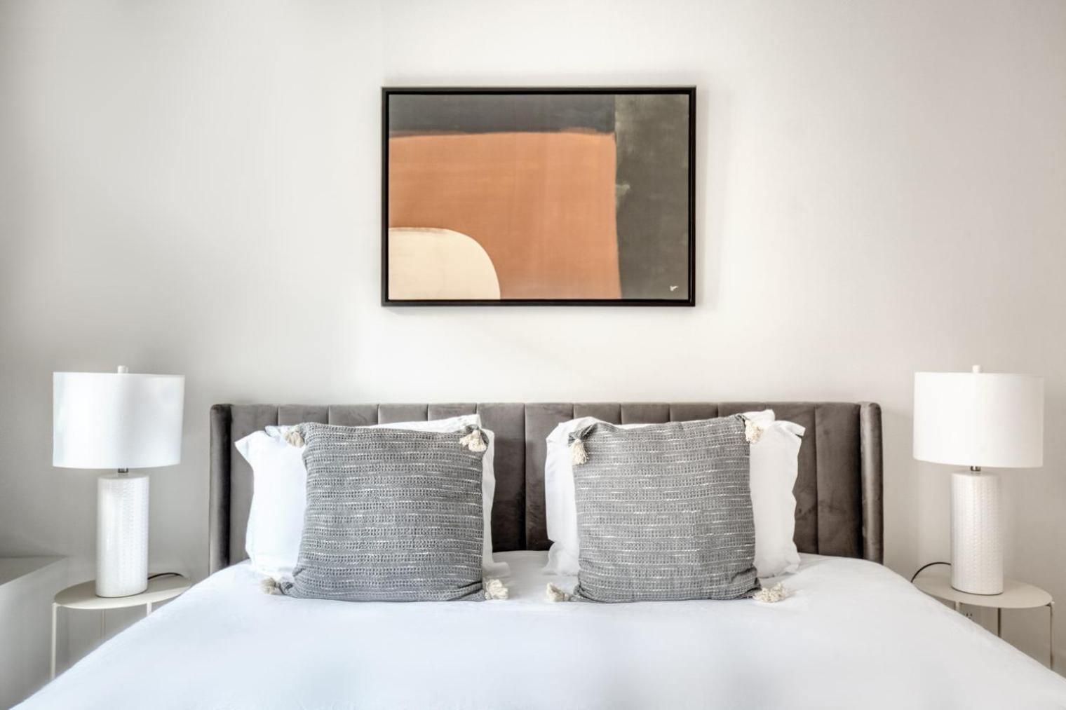 Brooklyn Heights 2br W Elevator Wd Nyc-1066 *