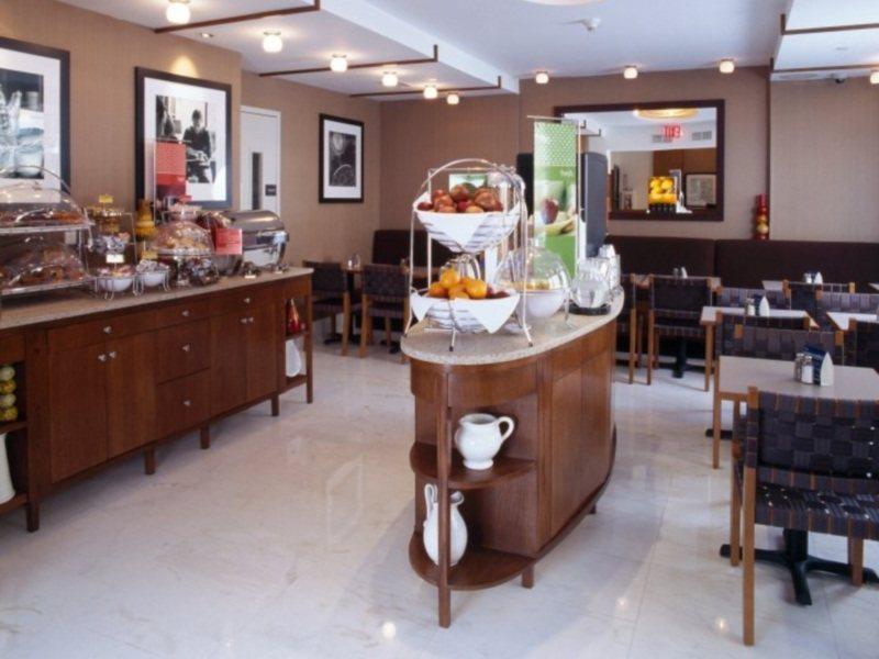 Hotel Hampton By Hilton Seaport New York