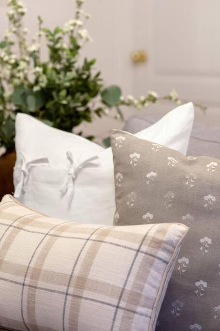 Bright Designer In Historic Harlem *