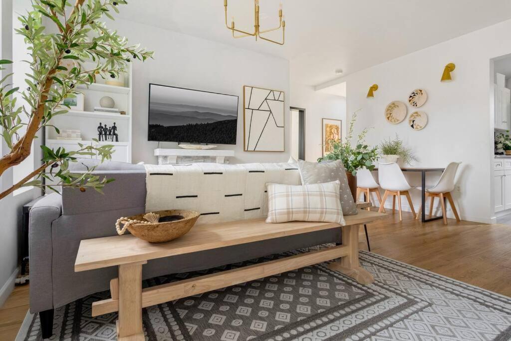 Apartment Bright Designer In Historic Harlem *