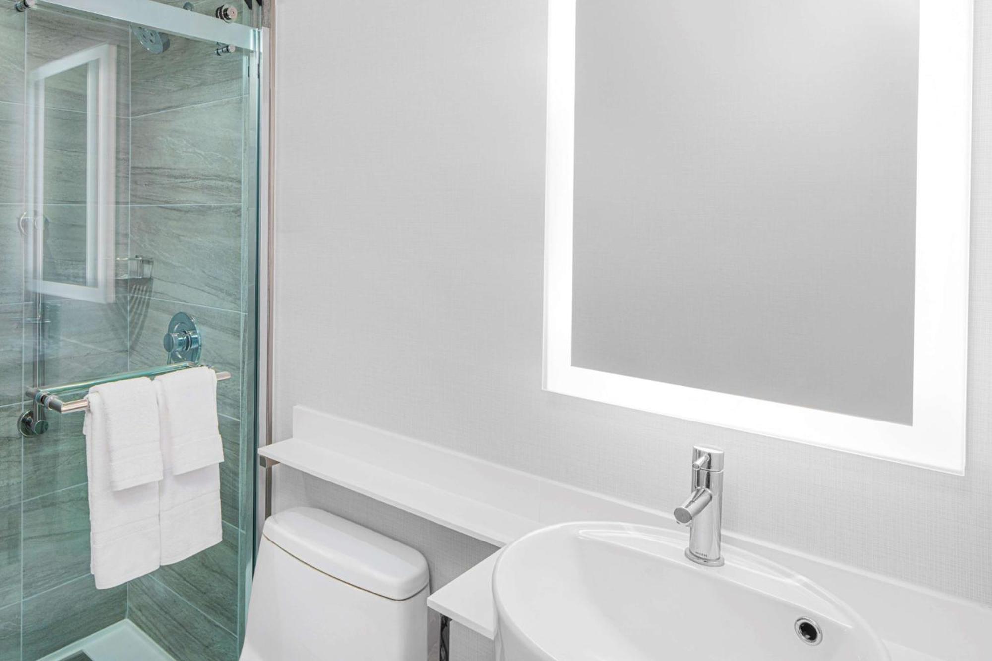 Doubletree By Hilton Times Square South Hotel New York