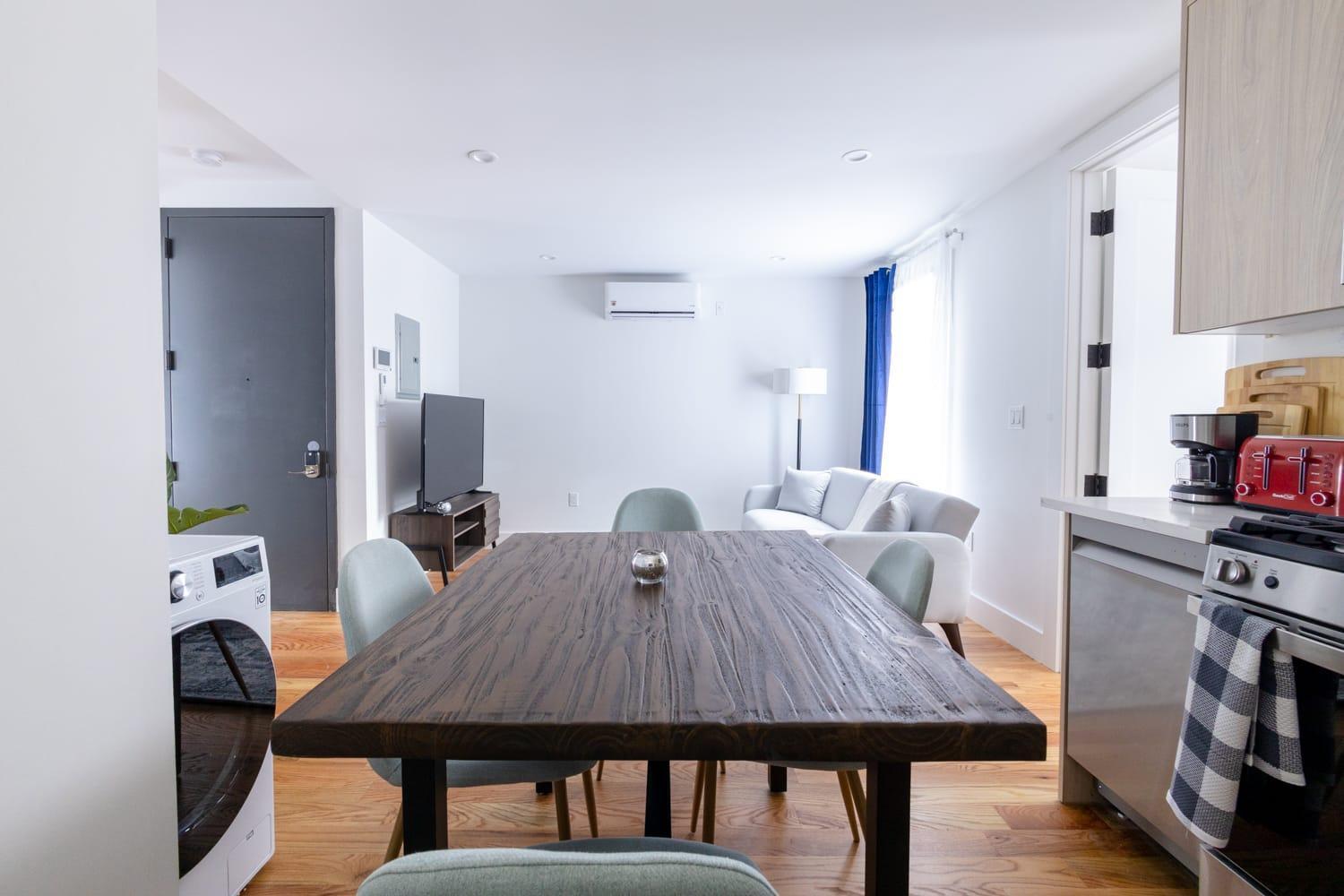 Apartment 323-2 Specious 2br Williamsburg *