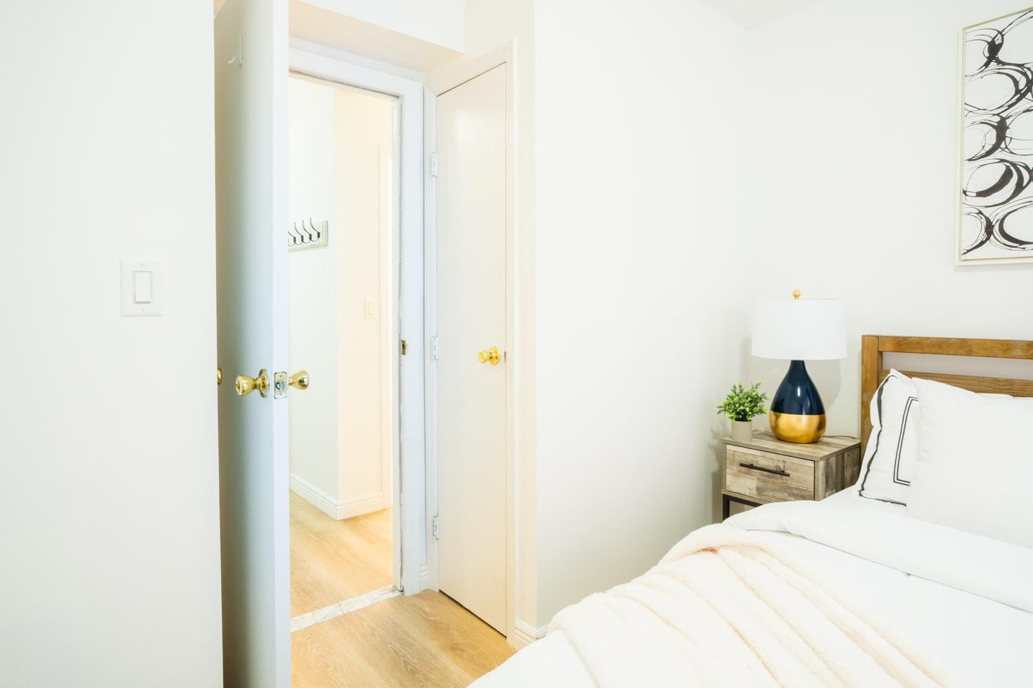 1435-4 I 3 Bedrooms 2bath W D Prime Upper East Appartement