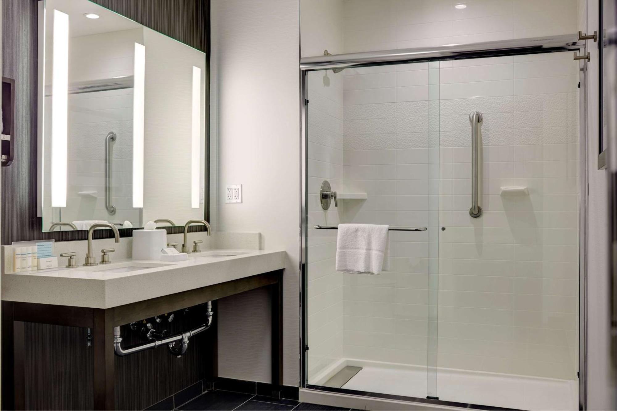 Hampton Brooklyn Downtown Hotel