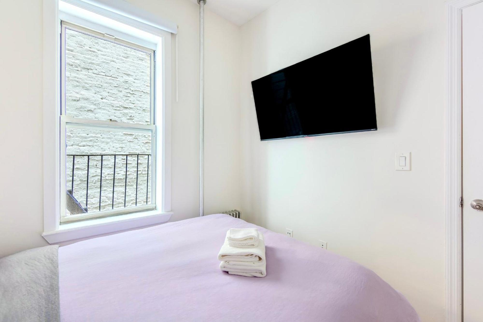 Apartment Stylish And Cozy 2bd New York