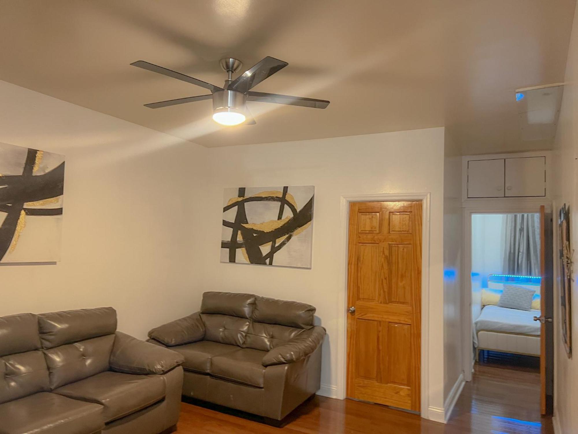 Apartment 2 Bedroom Bliss In College Point