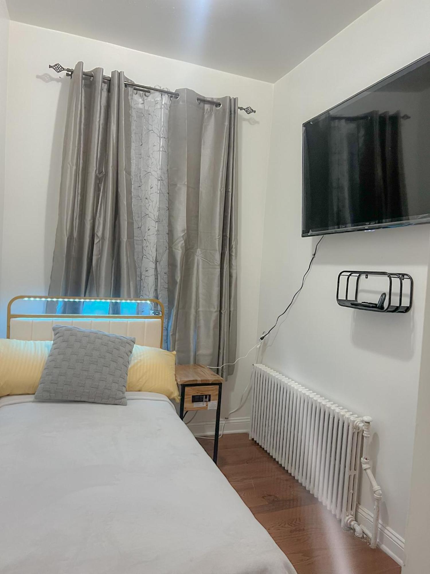 Apartment 2 Bedroom Bliss In College Point *