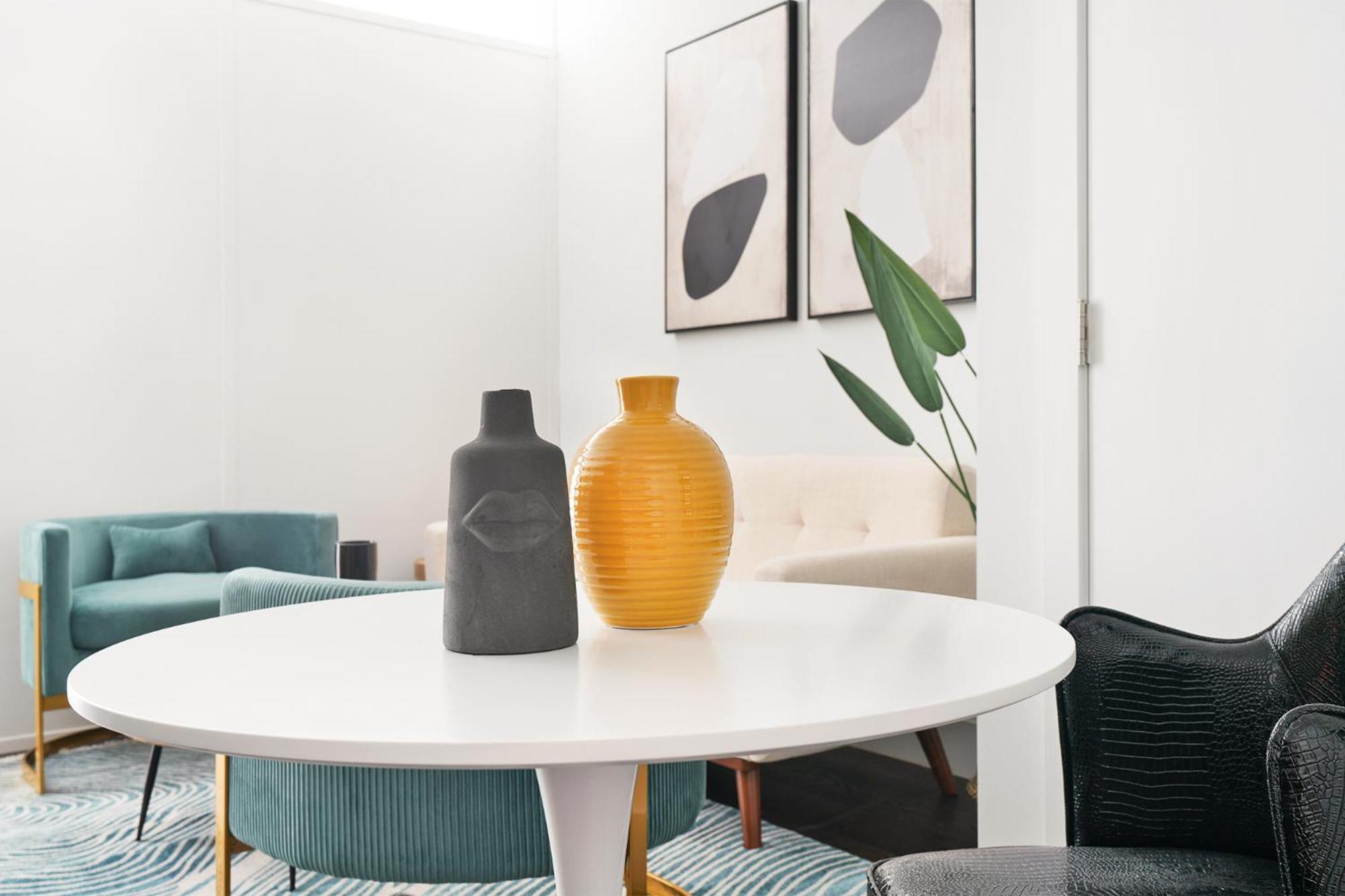 444-2c Newly Renovated 1br In Hell's Kitchen Apartment New York