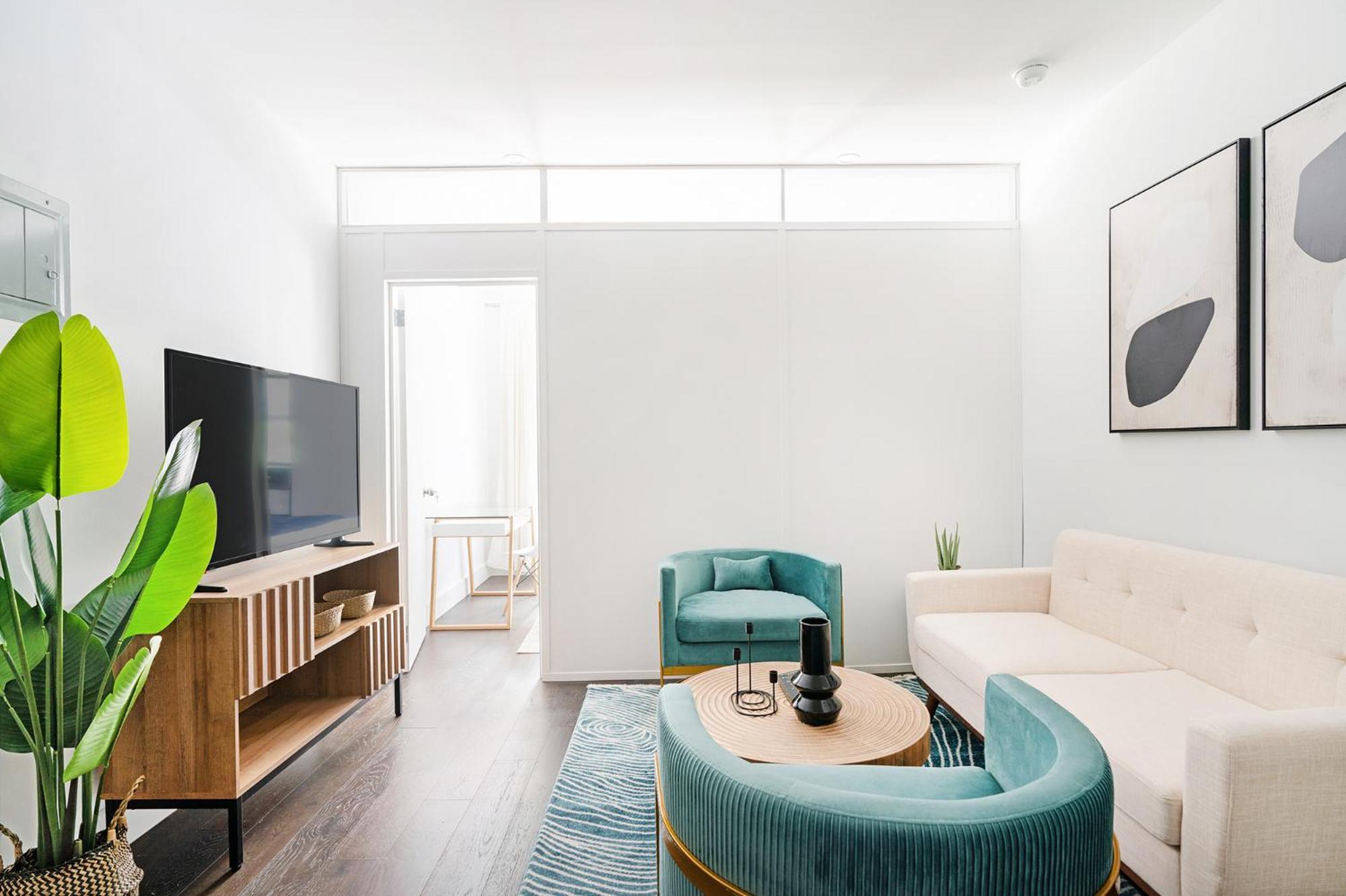 Apartment 444-2c Newly Renovated 1br In Hell's Kitchen *