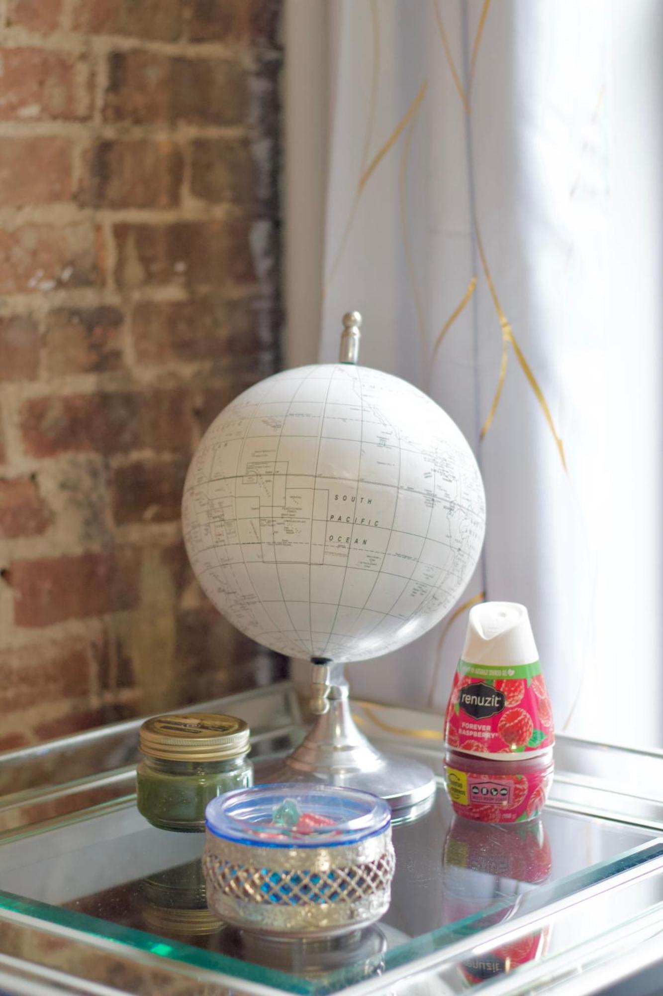 Times Square Manhattan Apartments! Apartment