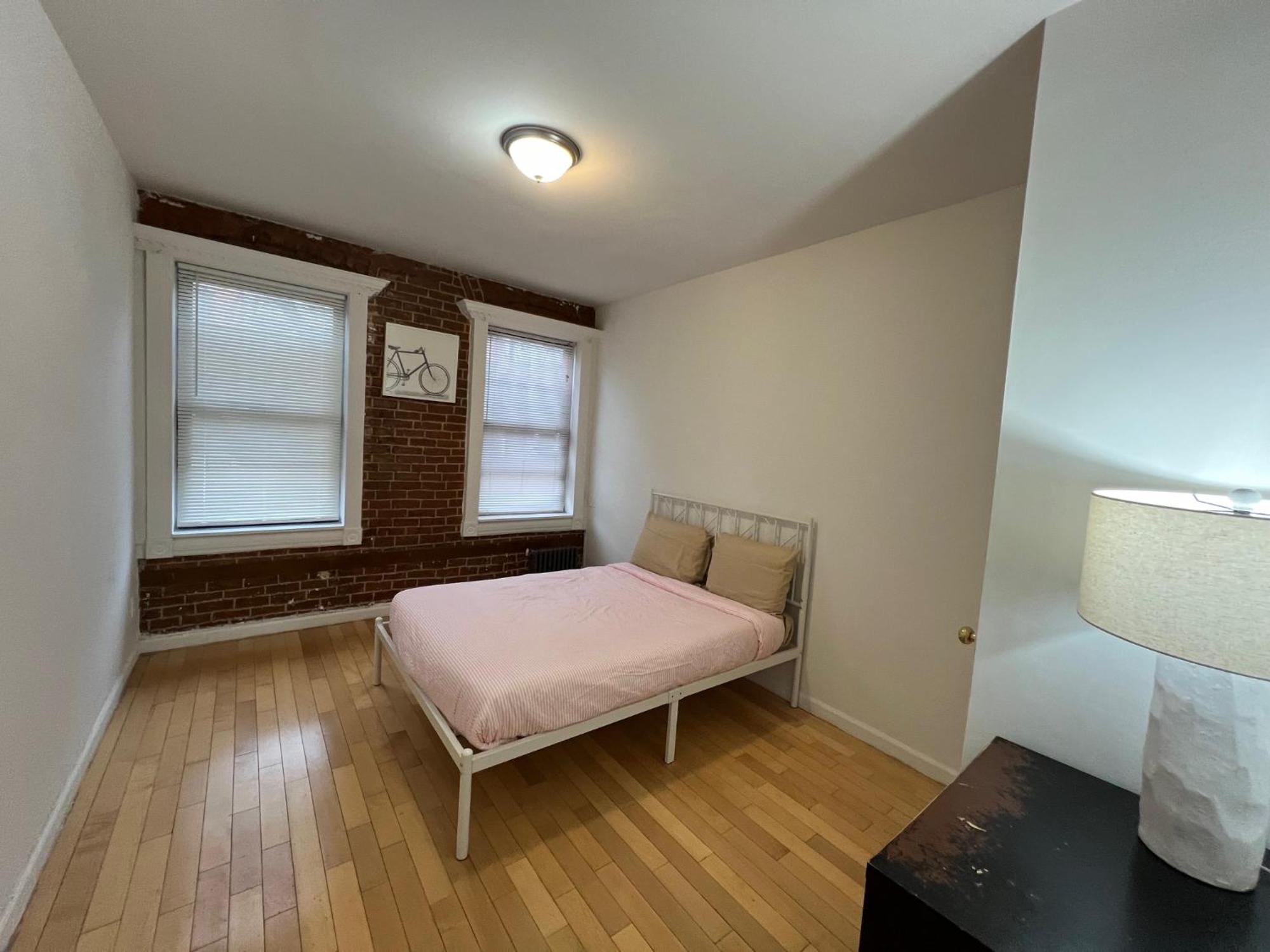Appartement Modern By Park - 3 Br *