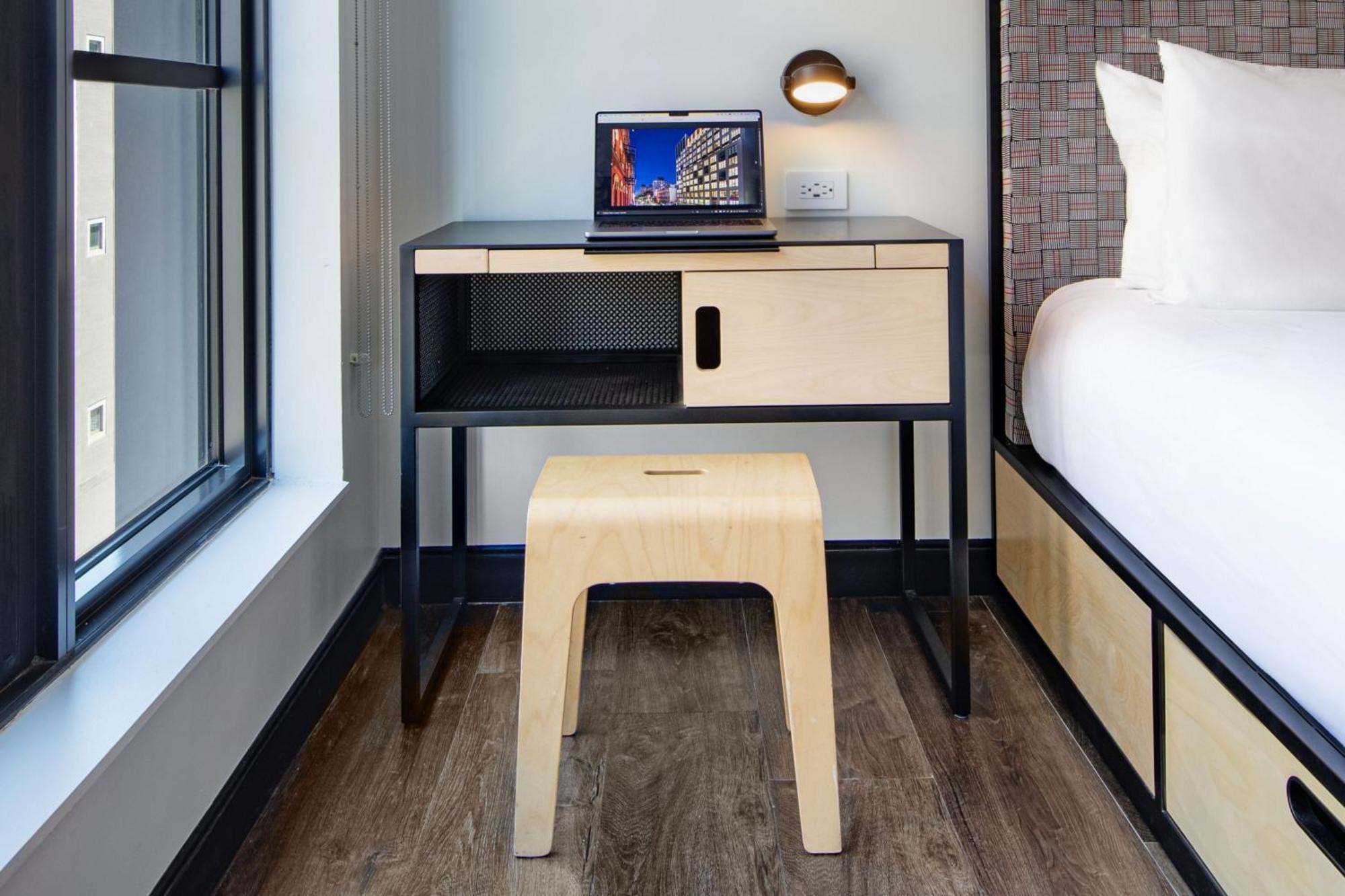 Hotel Moxy Nyc East Village New York