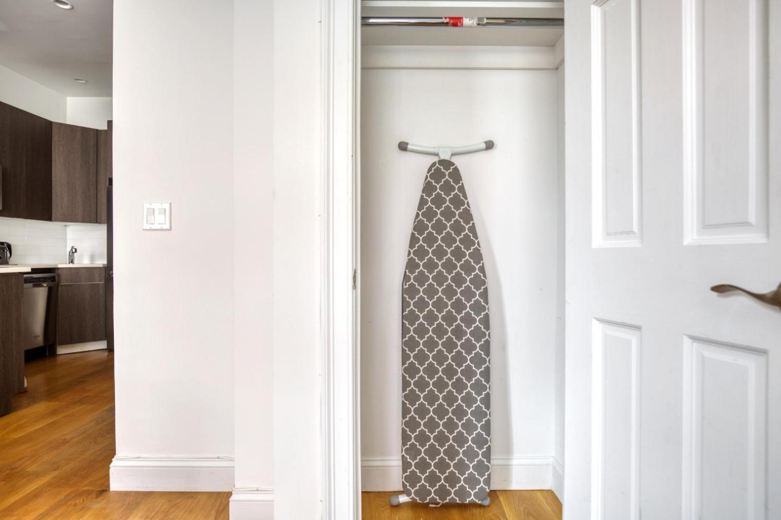 Upper W Side 2br W Wd Nr Central Park Nyc-277 New York