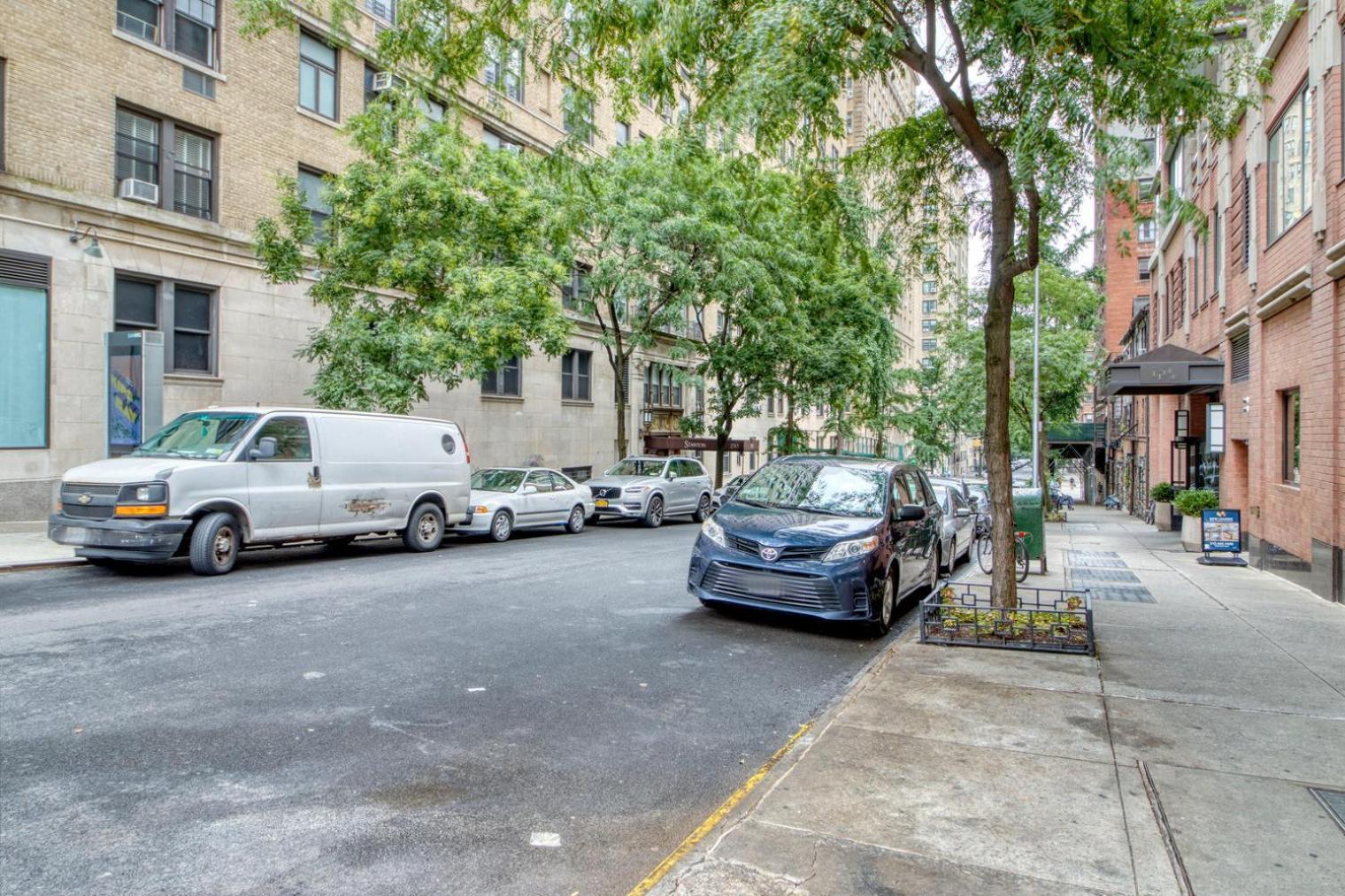 Upper West Side 2br W Rooftop Gym Nr Park Nyc-1216