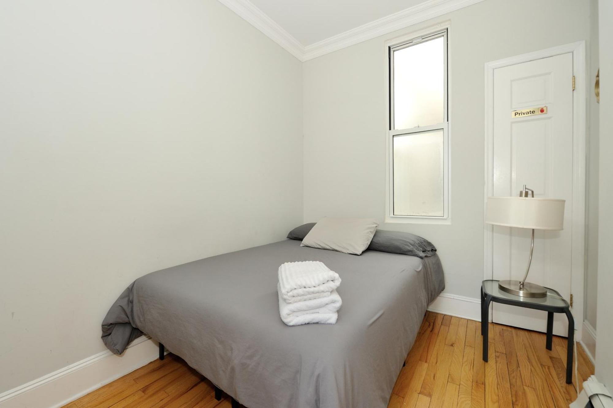 Apartment Monthly Nyc - 3 Bedroom Unit With Private Roof *