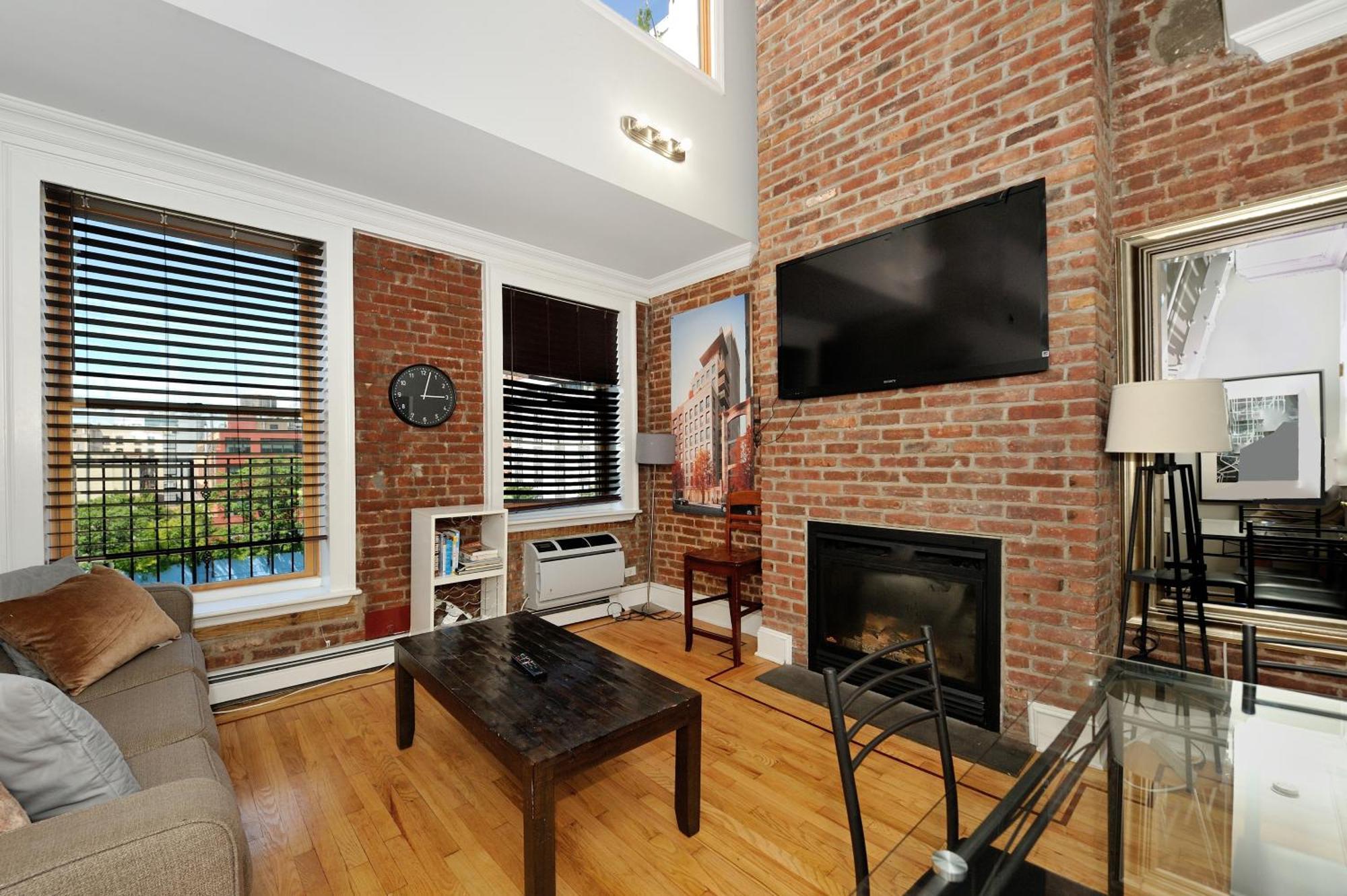 Apartment Monthly Nyc - 3 Bedroom Unit With Private Roof New York