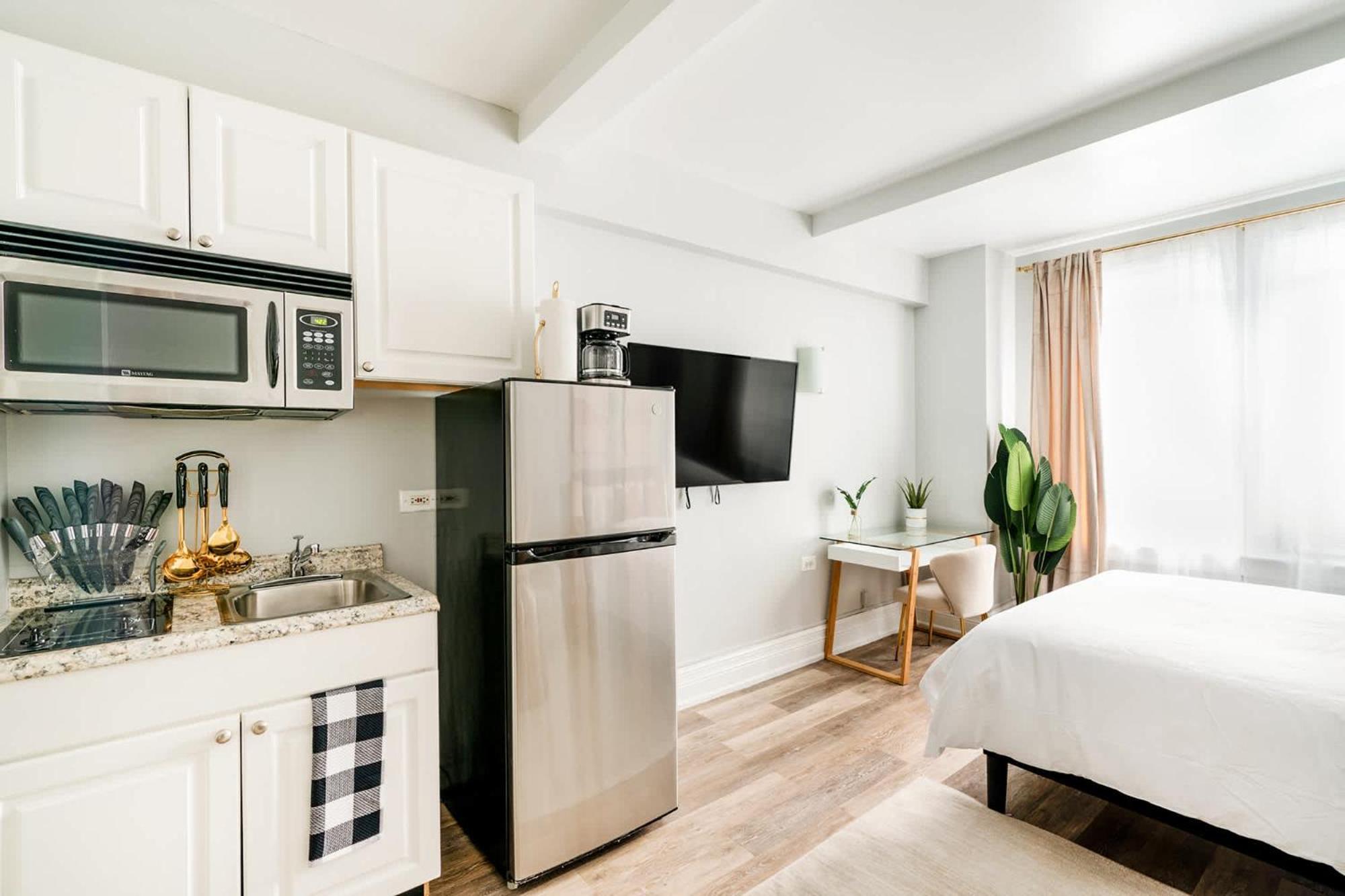 73-304 Newly Reno Uws Doorman Gym Laundry Appartement New York