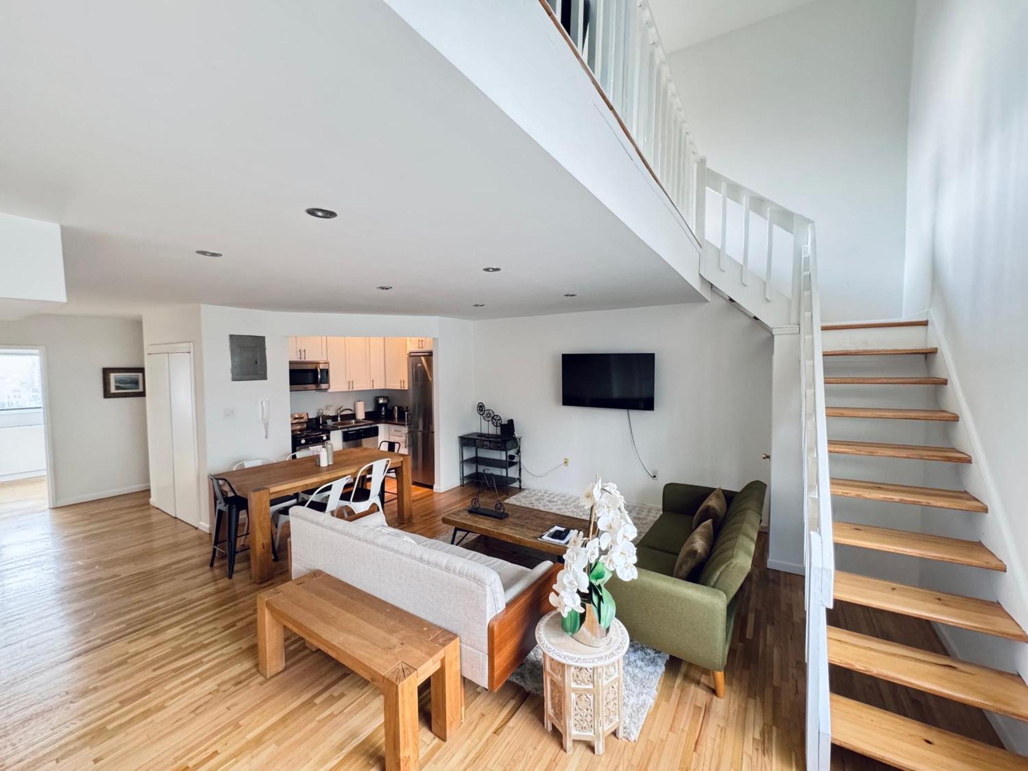 Stylish Duplex Penthouse With Large Outdoor Space Appartement New York