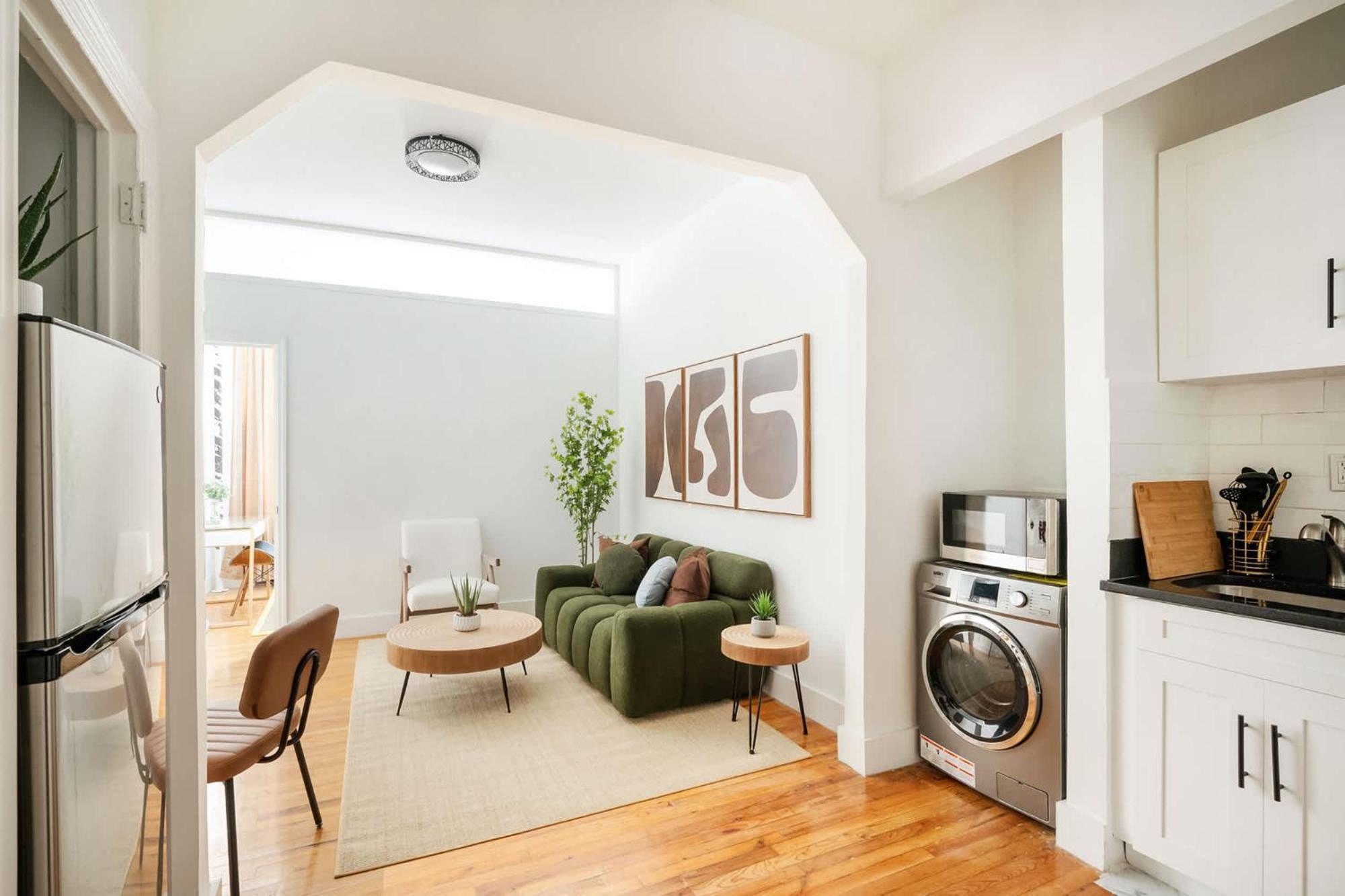 444-1a Beautiful 1br Midtown West