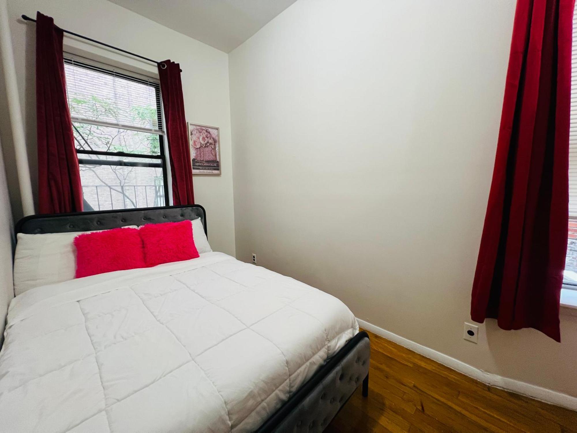 Apartment Amsterdam New York