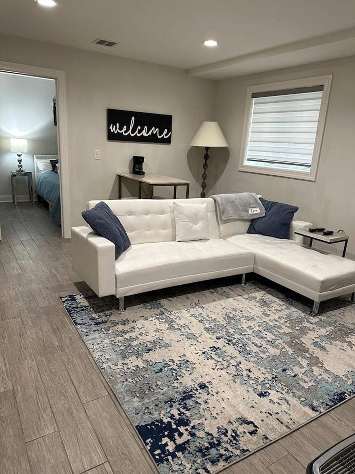 1 Bed Luxury On 21st Appartement *