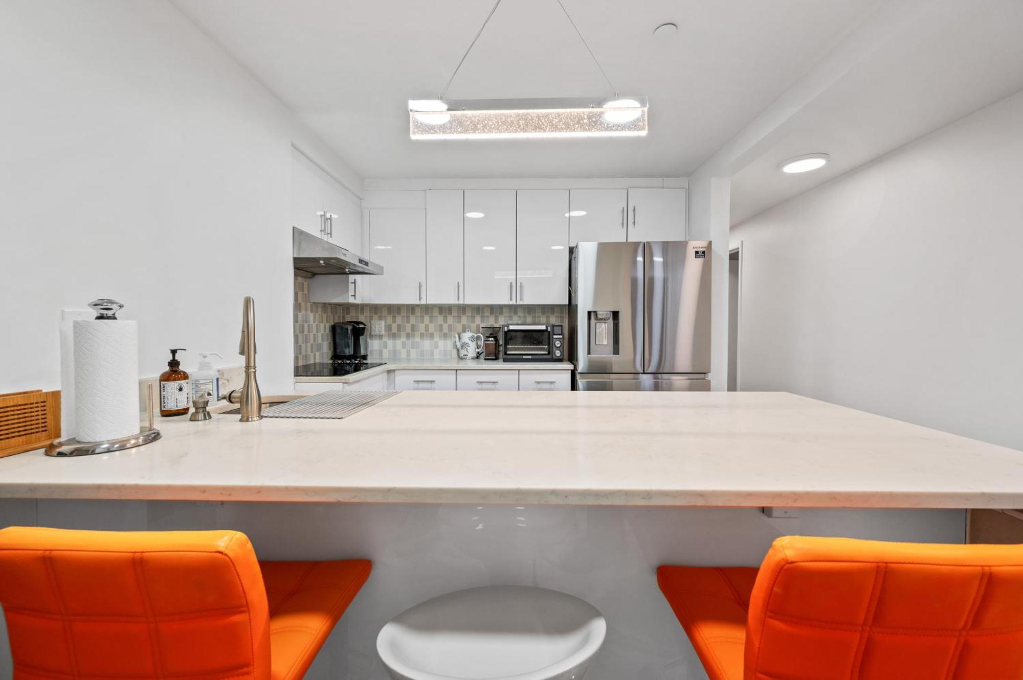 Upper East Side Luxury 3br 2b 1700 Square Feet