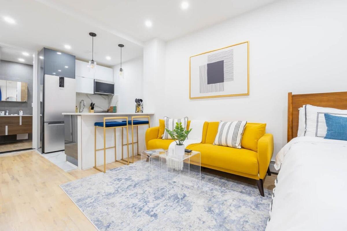 1597-13 I Brand New Prime Upper East Appartement *