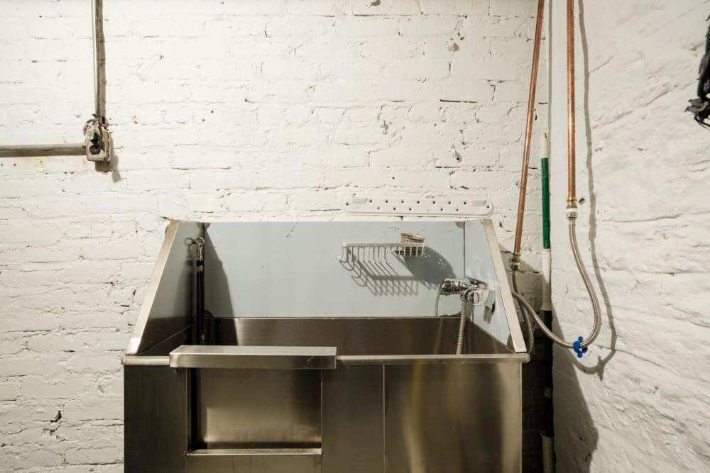 Apartment 74-3c New In Prime Uws - Gym In Building *