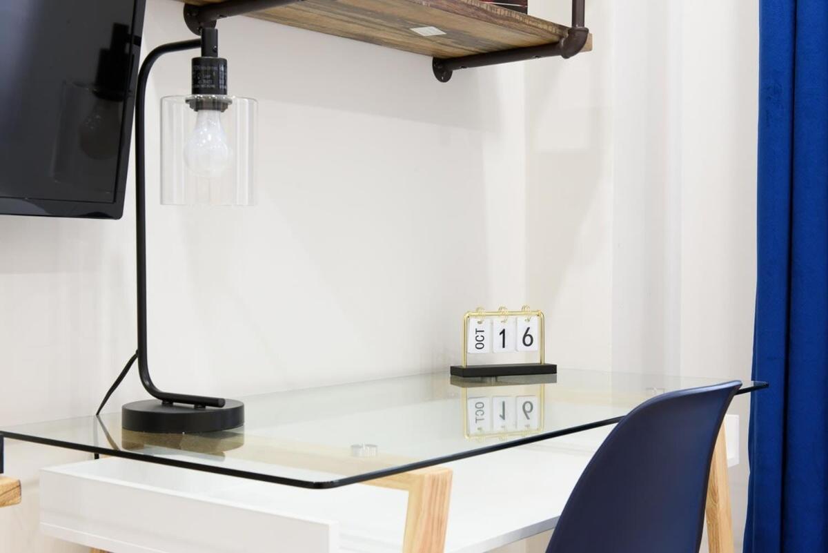 Apartment 1597-12 New Prime Ues Wd In Unit *