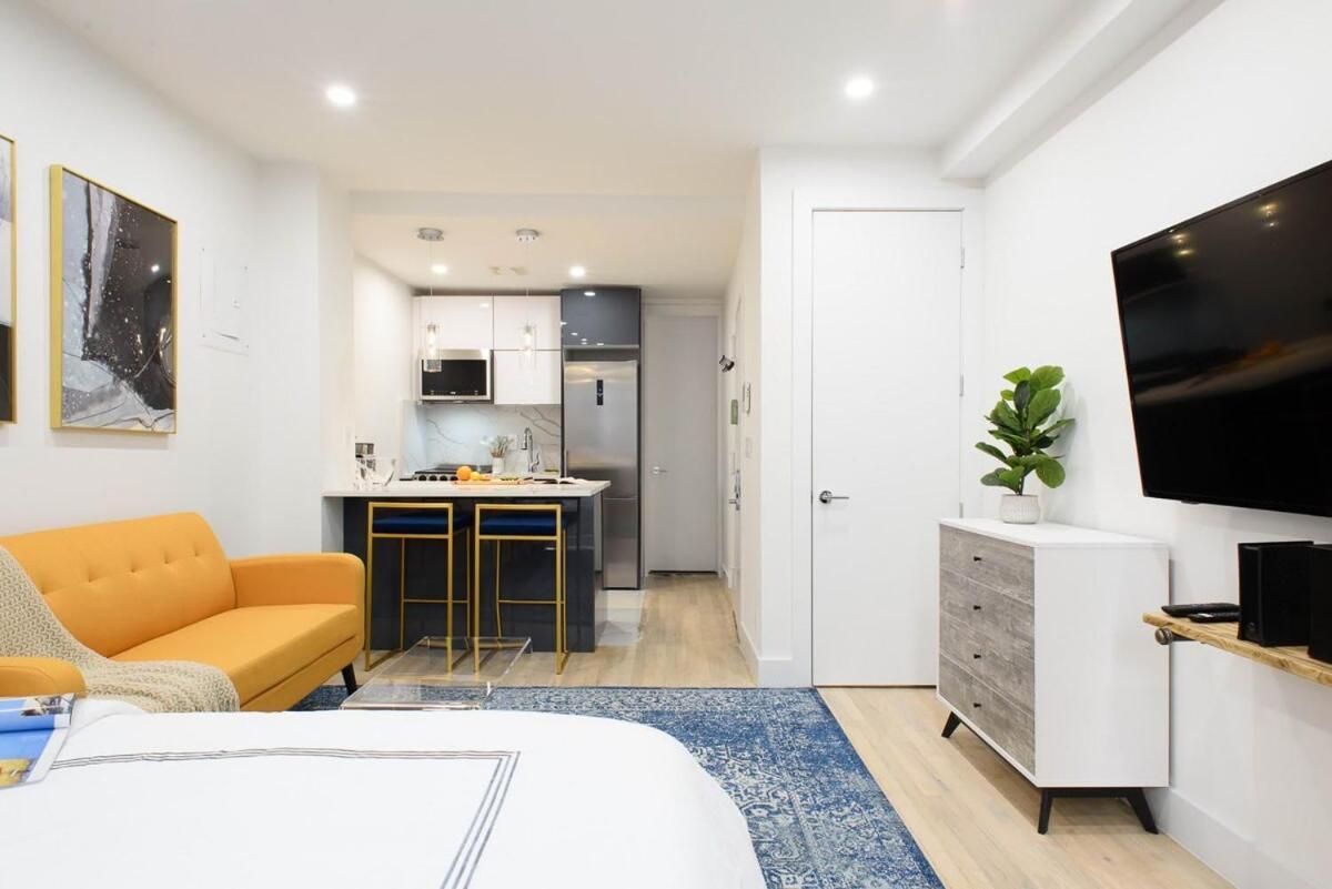 1597-12 New Prime Ues Wd In Unit Apartment *