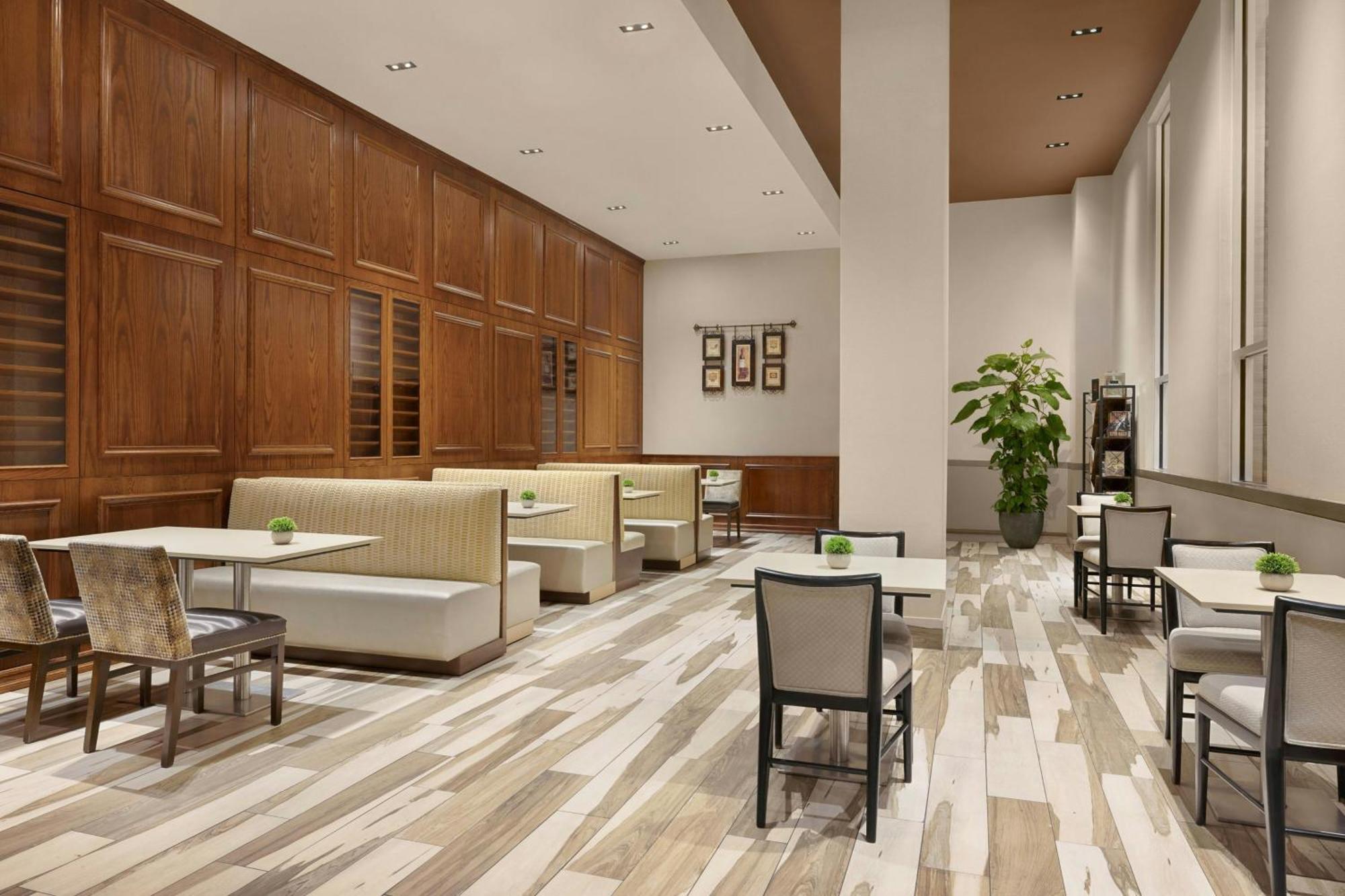 Sheraton Tribeca Hotel 4*