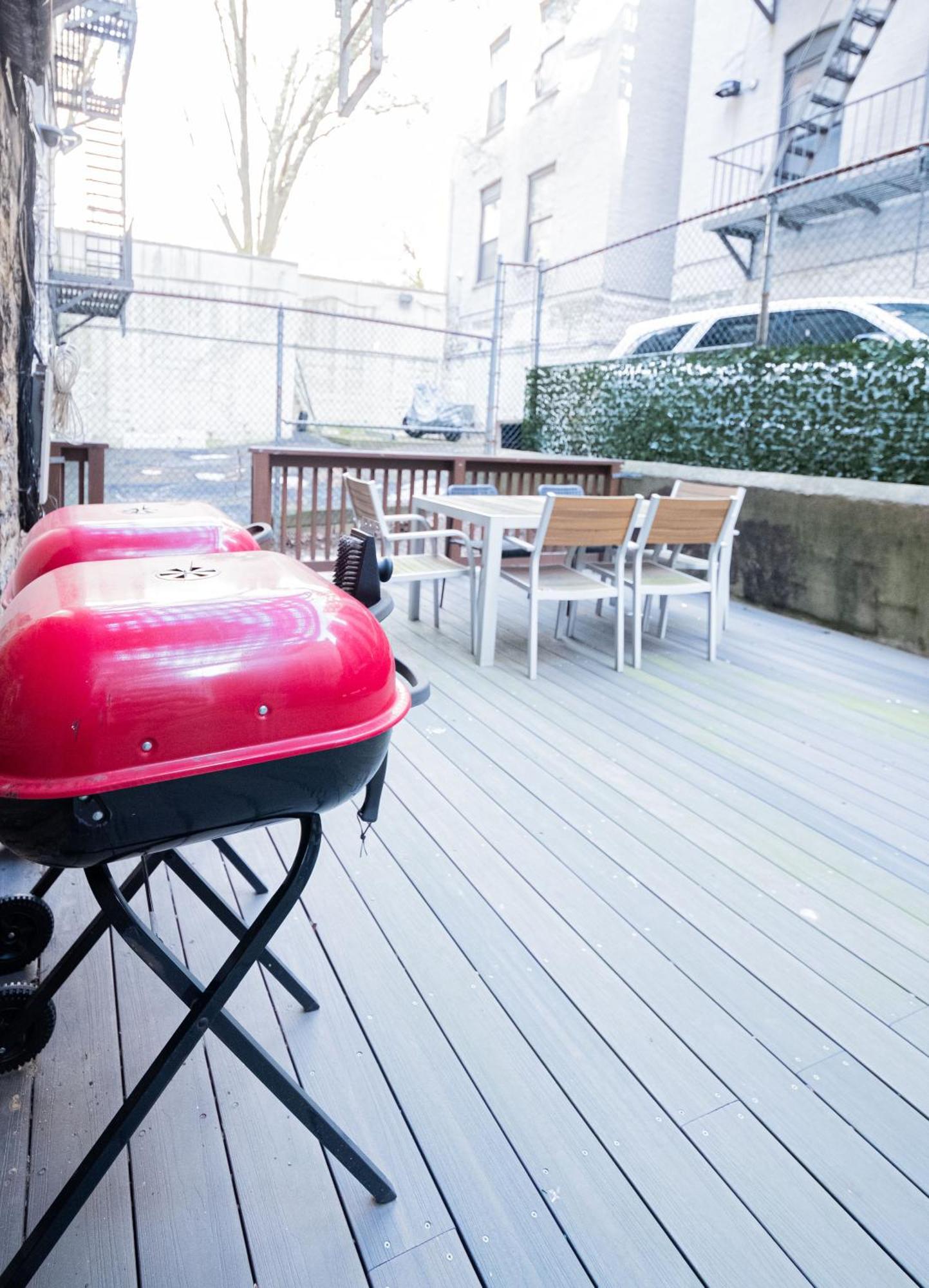 Spacious 4br 2ba With Private Outdoor Space Uws Appartement