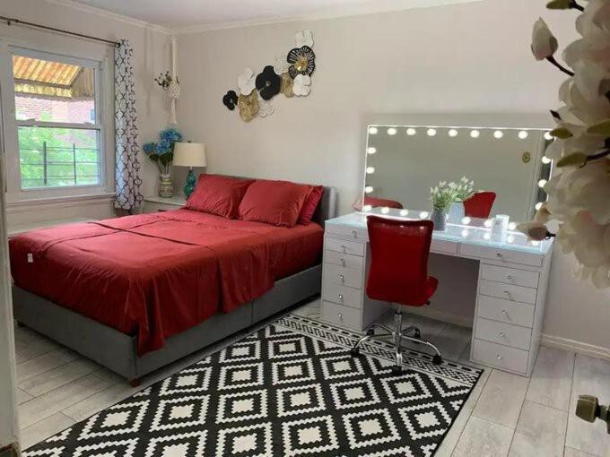 Cheerful 2 Bed In Heart Of Queens Séjour chez l'habitant *
