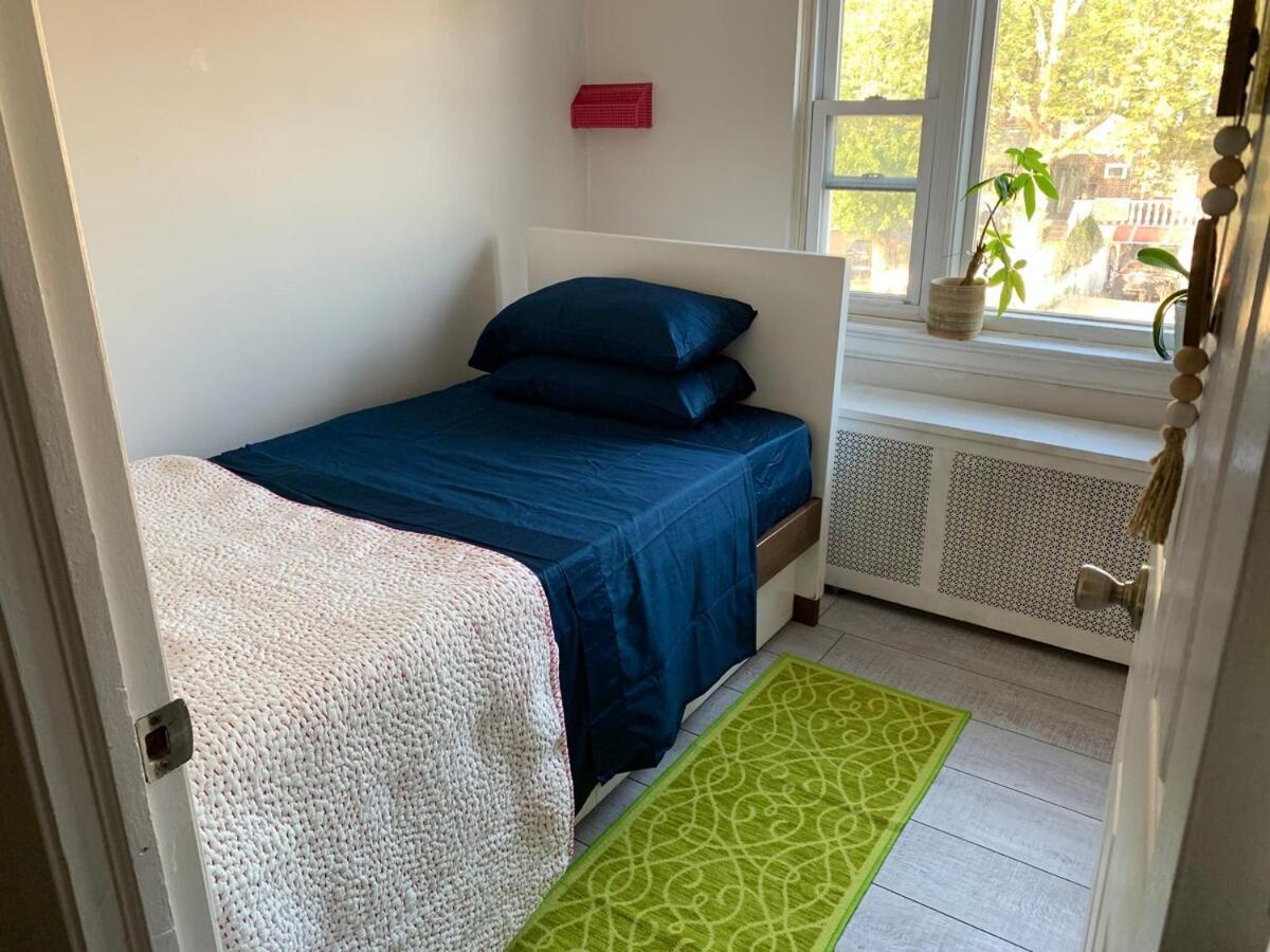 Cheerful 2 Bed In Heart Of Queens Séjour chez l'habitant