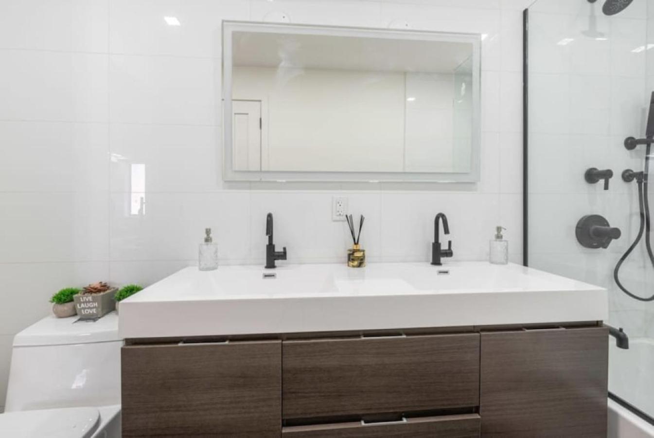 Appartement 3br Penthouse With Massive Private Rooftop New York