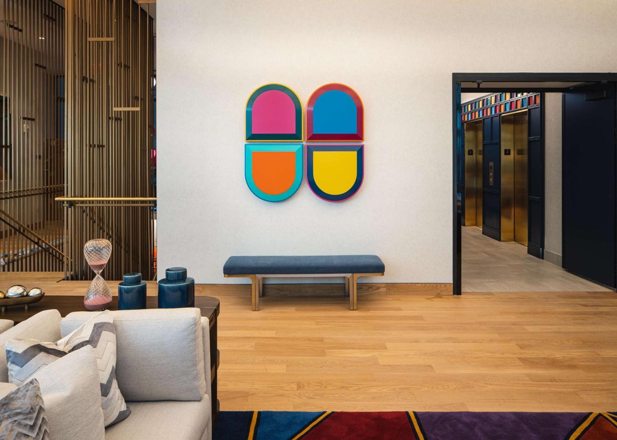 Motto By Hilton Chelsea Hotel