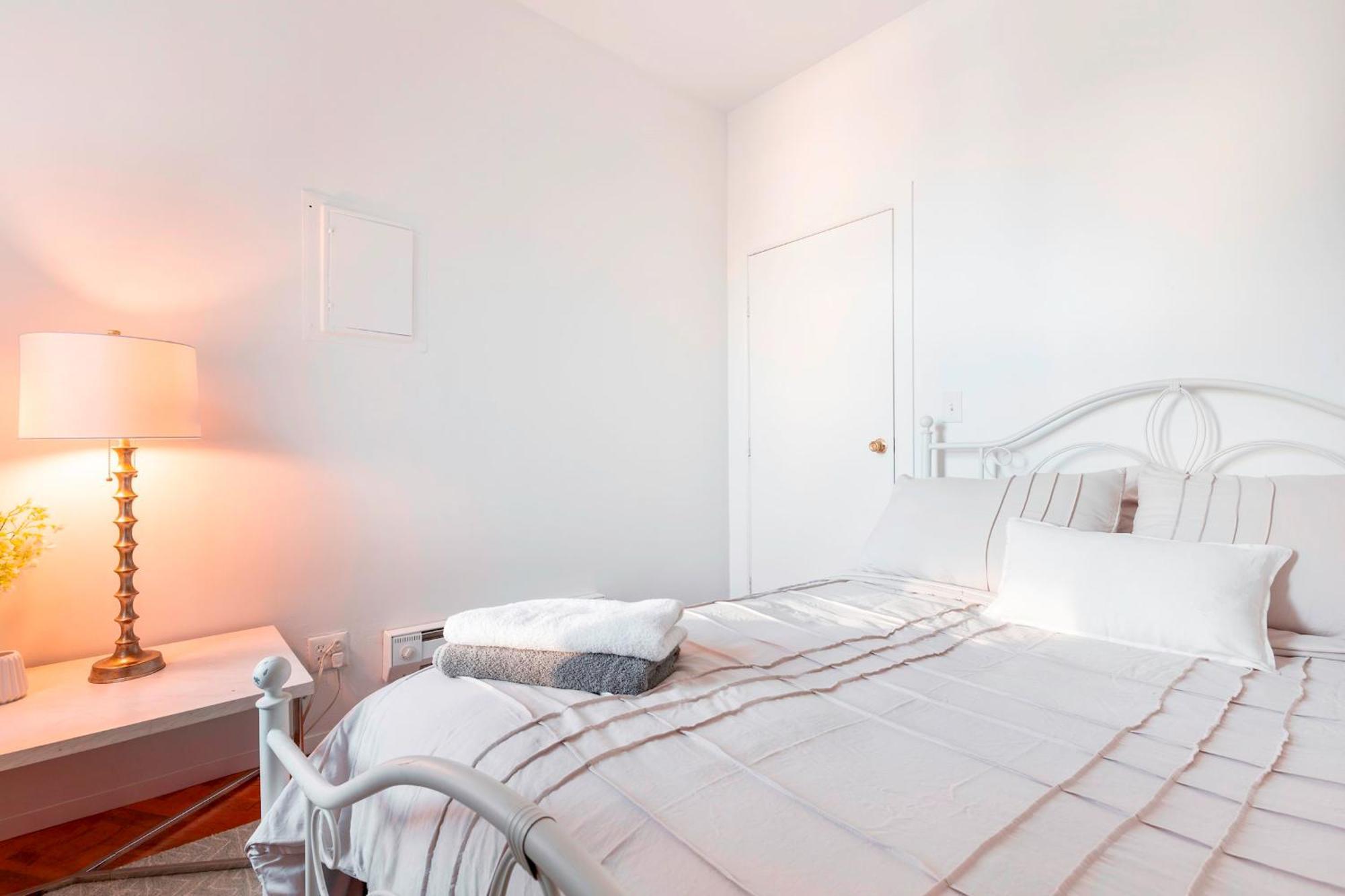 Apartment Prime Location Upper Manhattan Furnished