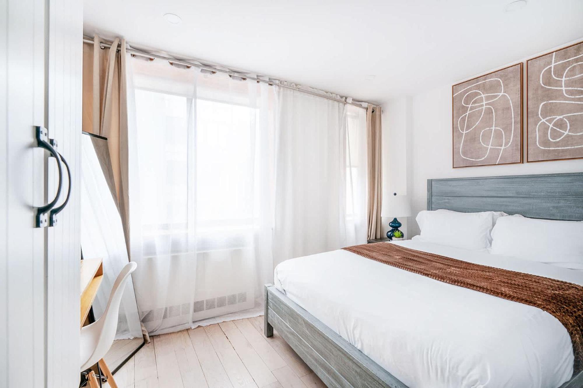 75-4a Brand New 3br Prime Ues W D In Unit *