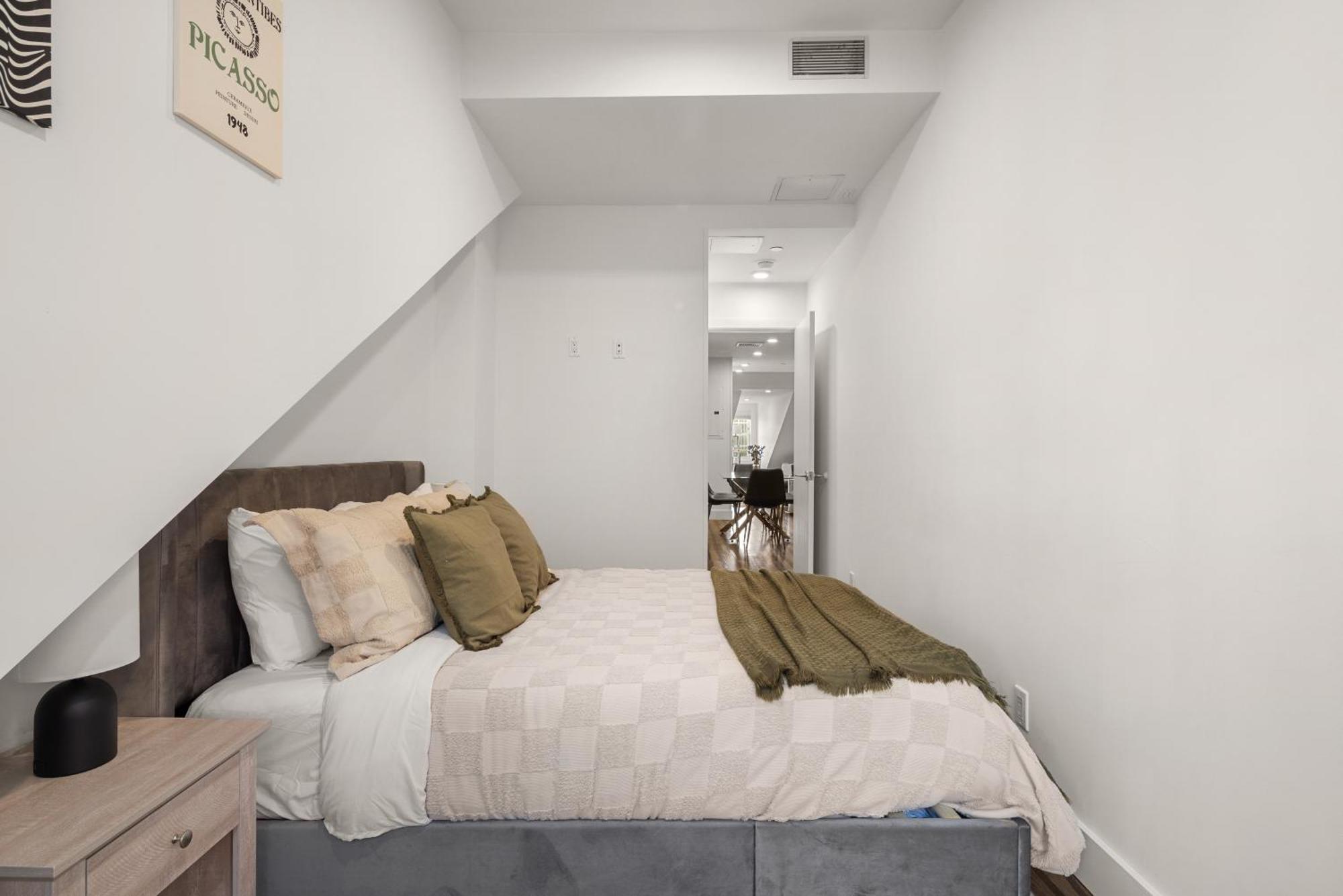 Apartment Lower Manhattan 3br Gem, Perfect For Families