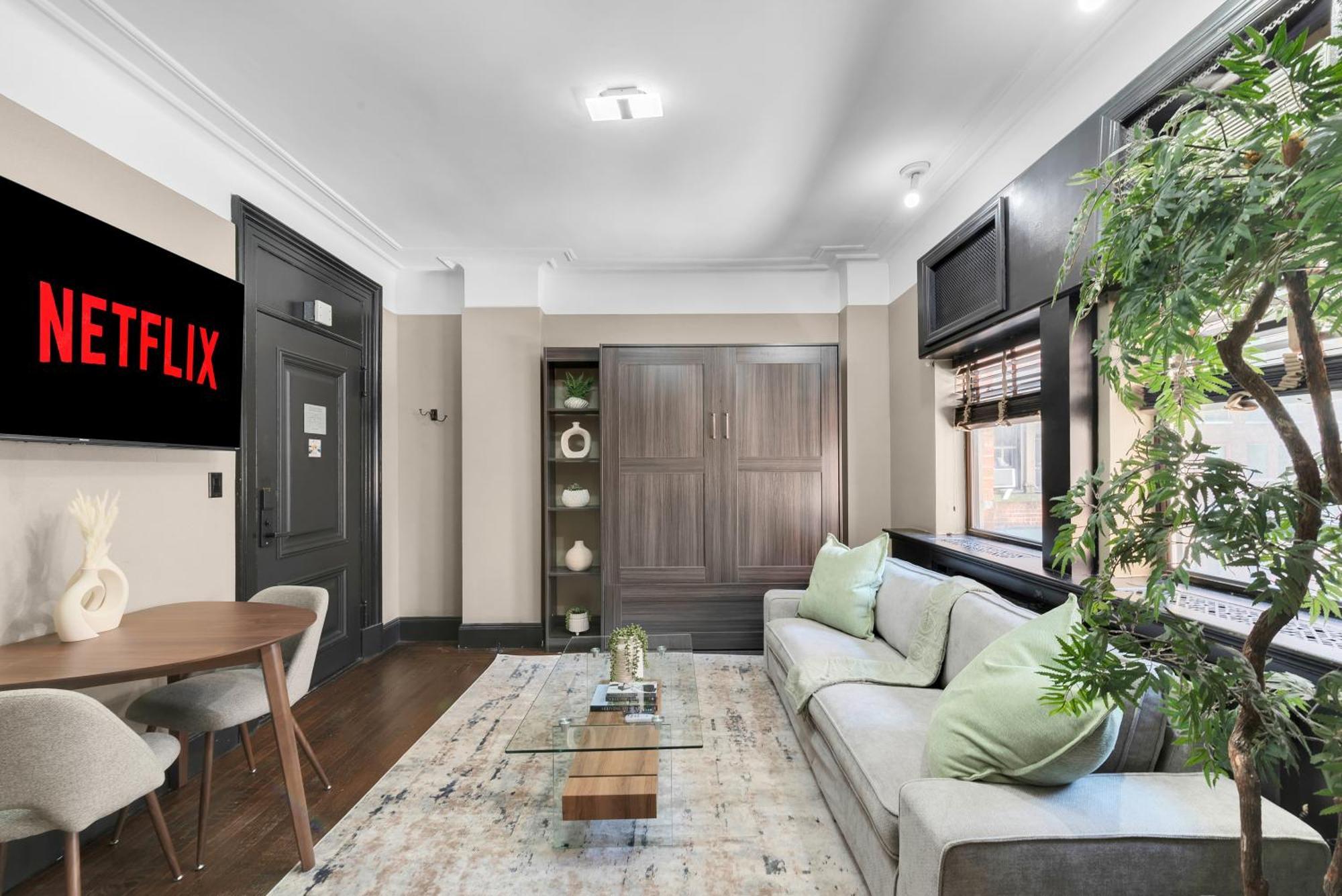 Nyc Walking Distance To Everywhere! *