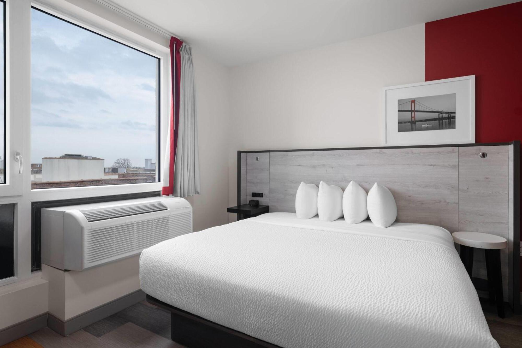 Hotel Ramada By Wyndham Brooklyn Near Flatbush