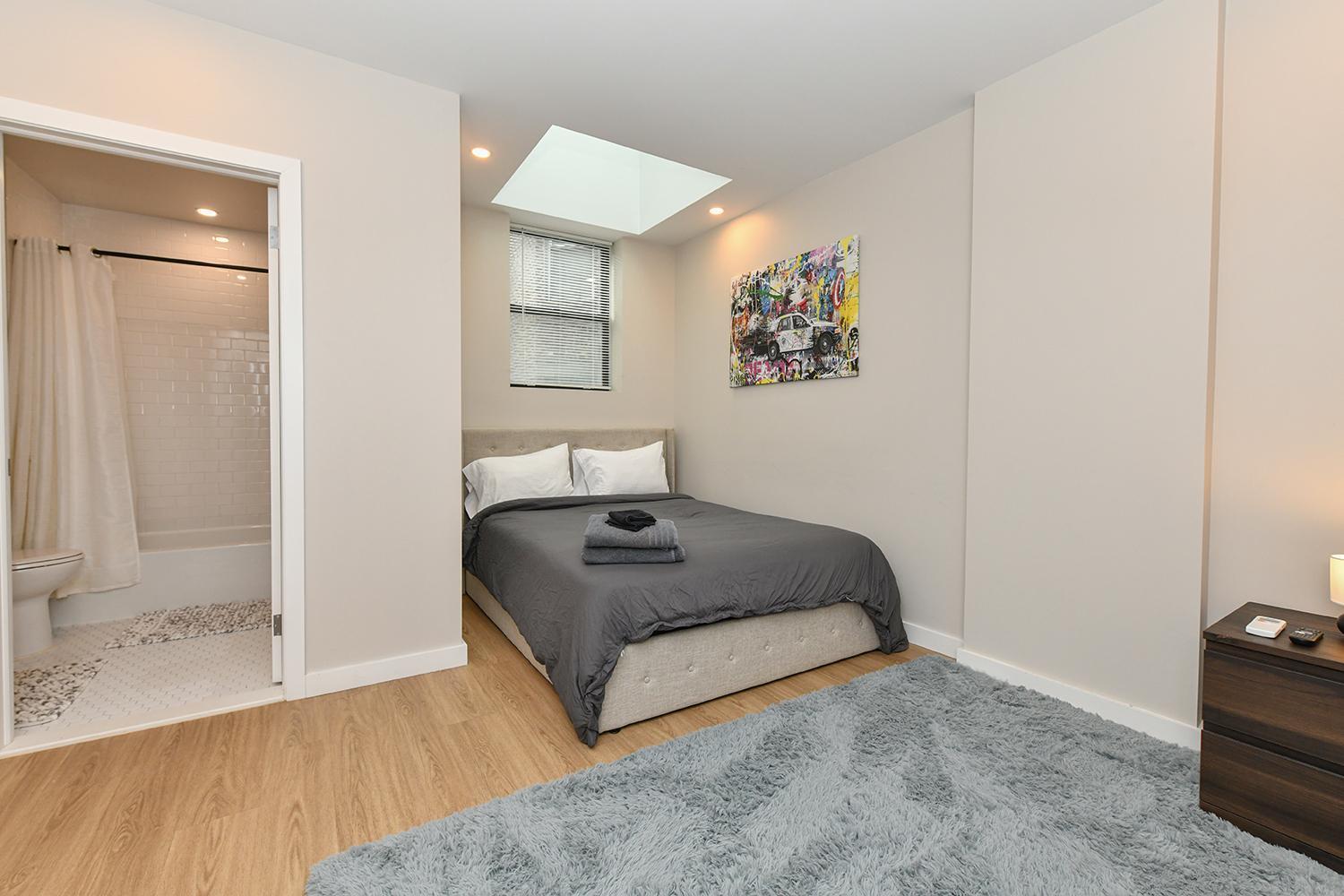 Luxury Five Br Chic Duplex In The Heart Of Soho Apartment *